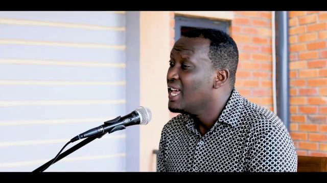 Niyo-Moses - Mbeshwaho No Kwizera Yesu